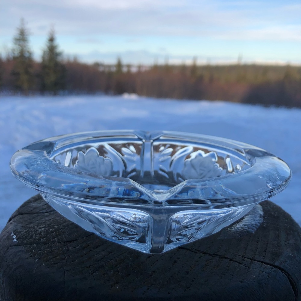 Vintage Clear Heavy Glass Ashtray Etched Frosted Roses. KIG Indonesia Trinket